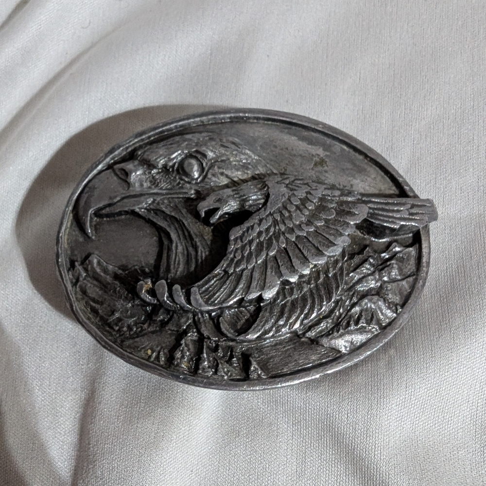 The Eagle and the Hawk John Denver Mountain Scene VTG 1988 Siskiyou Belt Buckle
